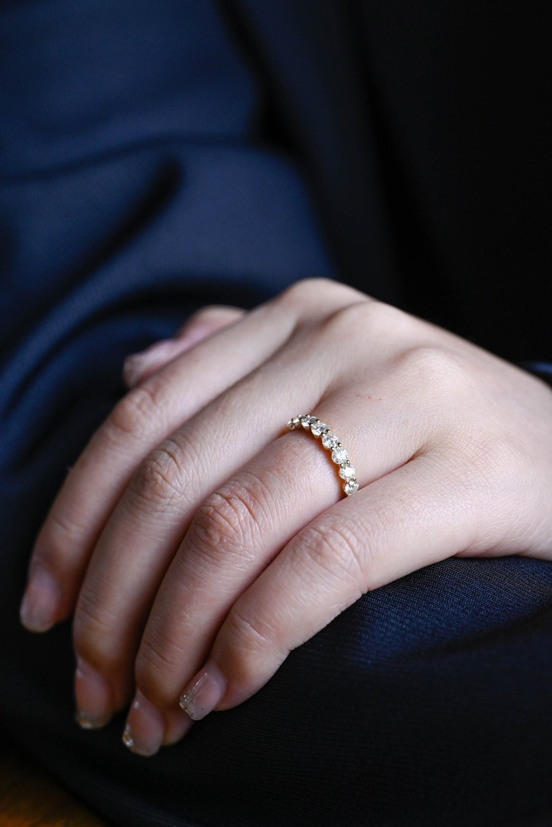 Round round diamond wedding band front view