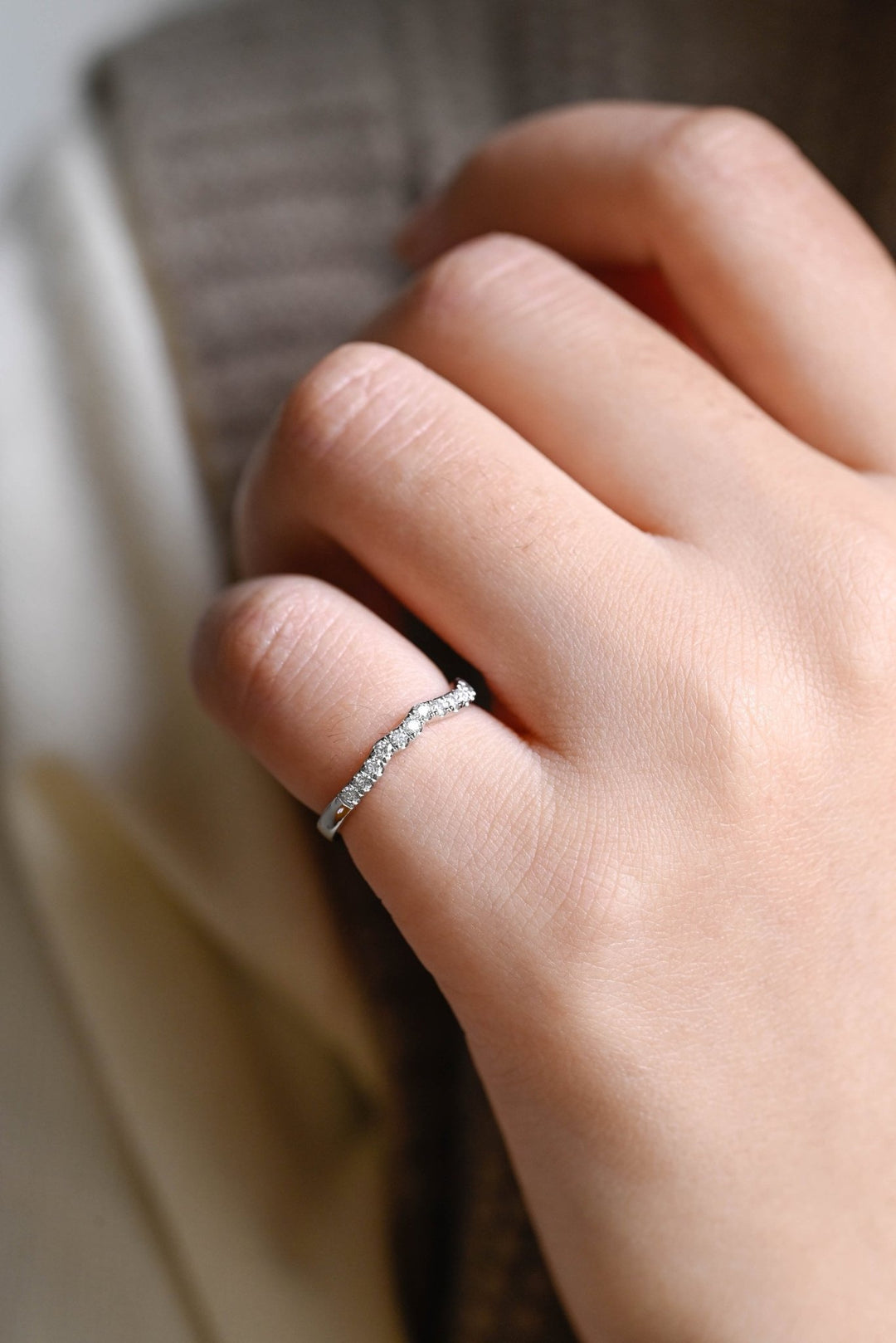 Round diamond wedding band in rose gold