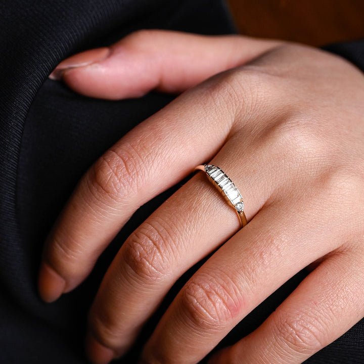 Close-up of 0.85CT baguette & round lab grown diamonds