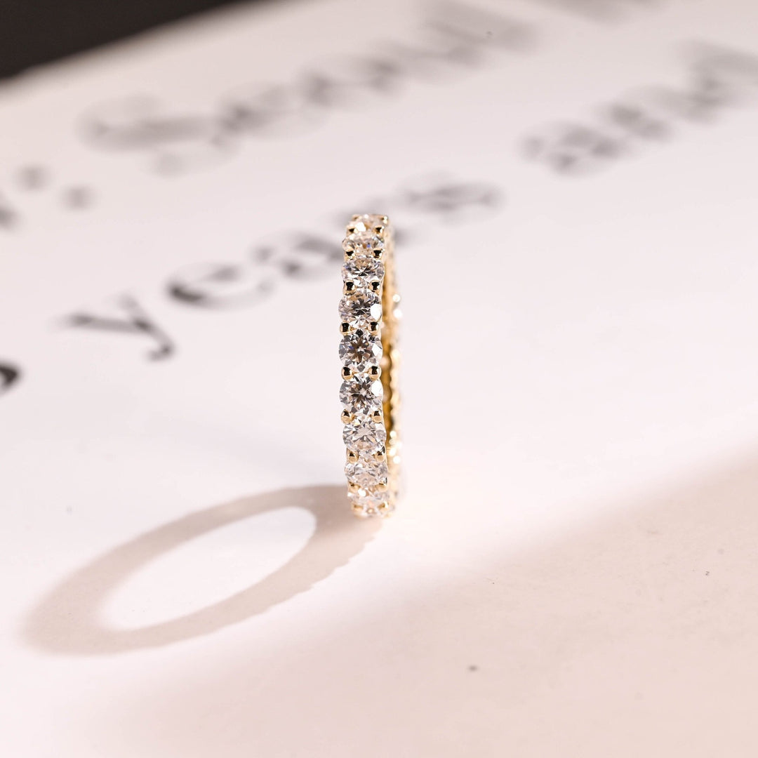 Ethically sourced round diamond eternity band