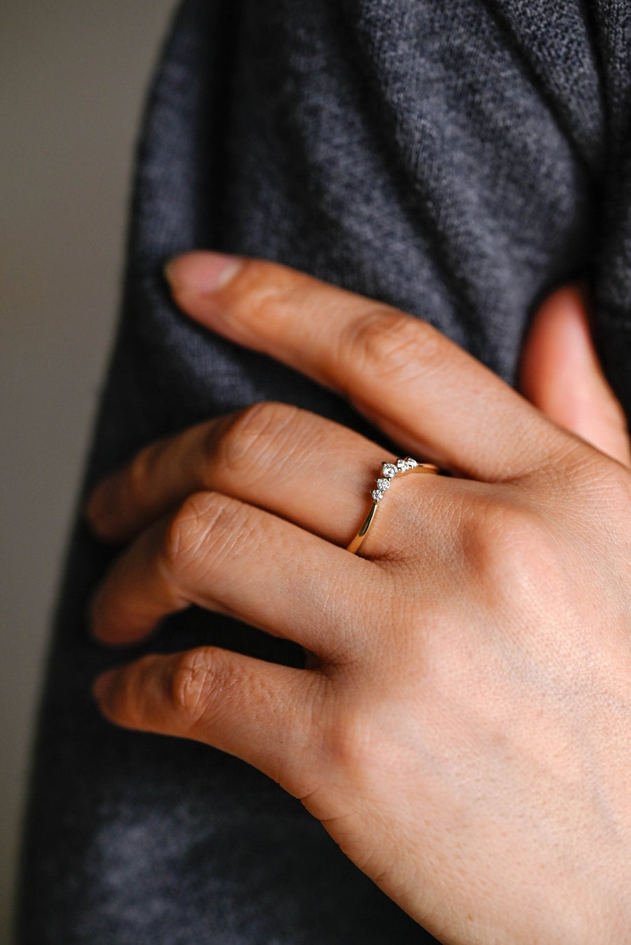Round round diamond wedding band front view