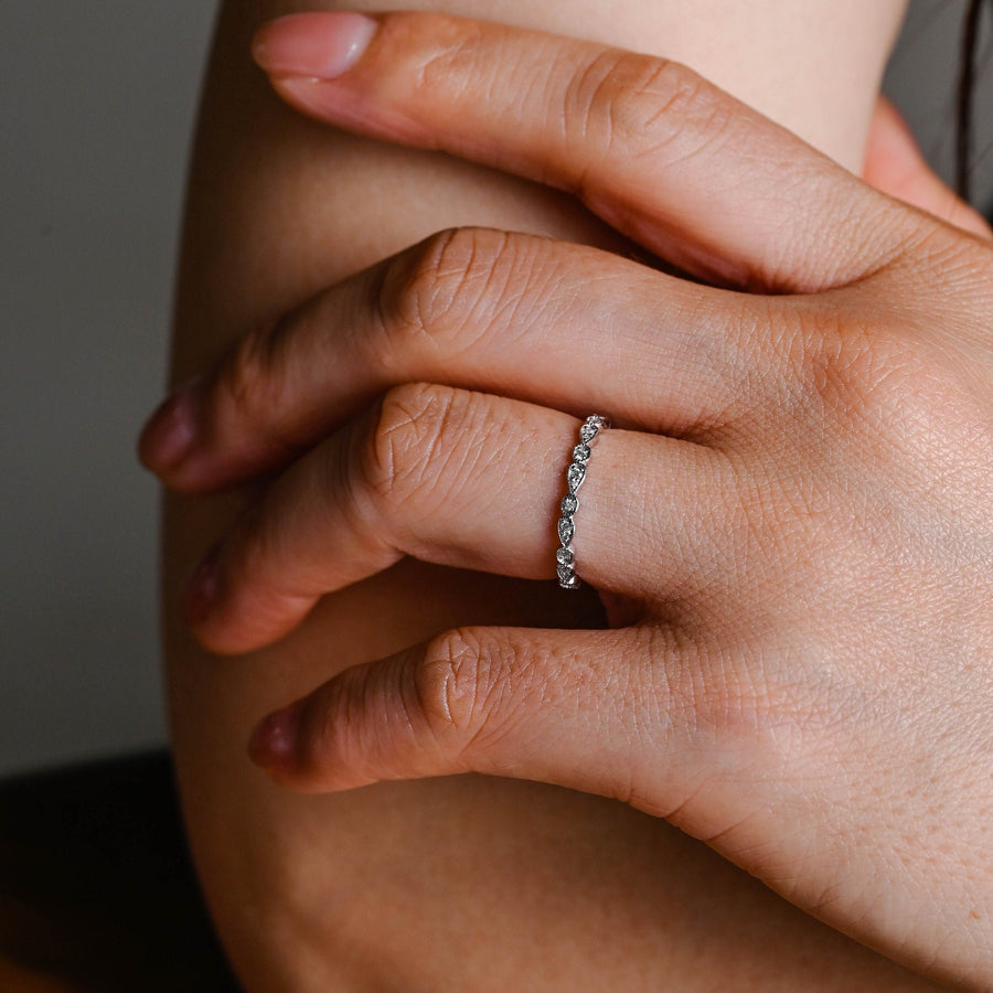 Round round diamond wedding band front view