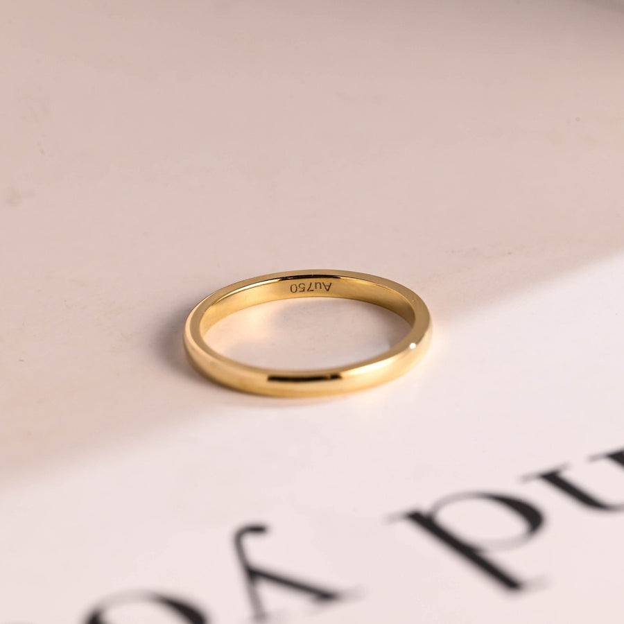 Minimalist Plain Wedding Band For Women - Doozy Diamonds