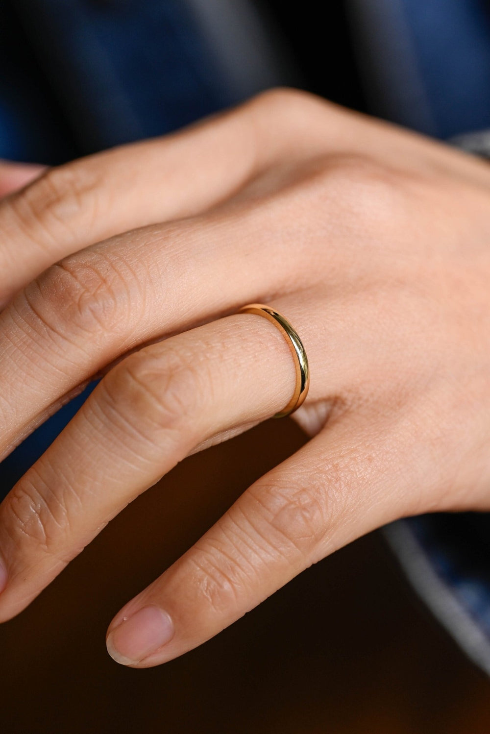 Minimalist Plain Wedding Band For Women - Doozy Diamonds