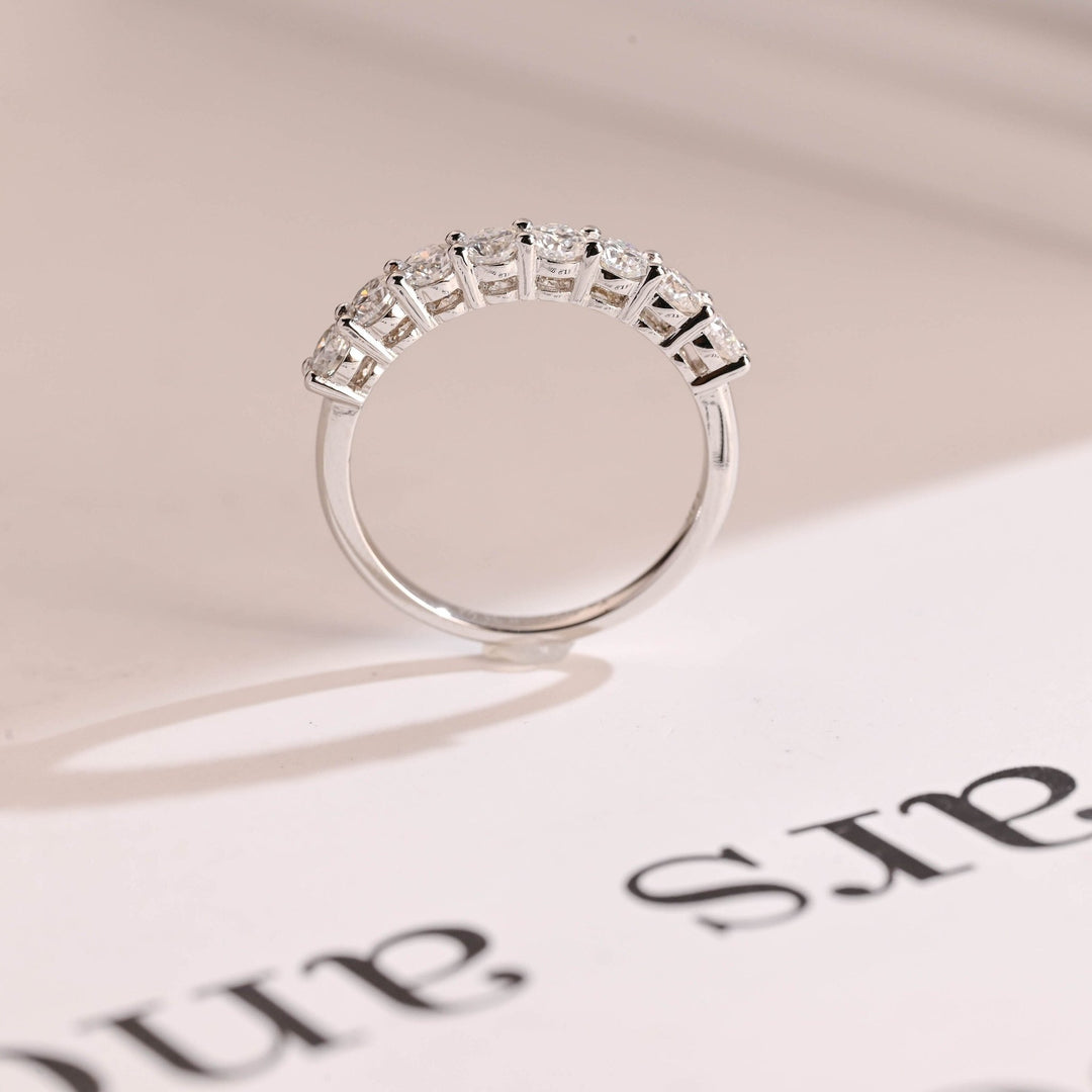 Round diamond wedding band in rose gold