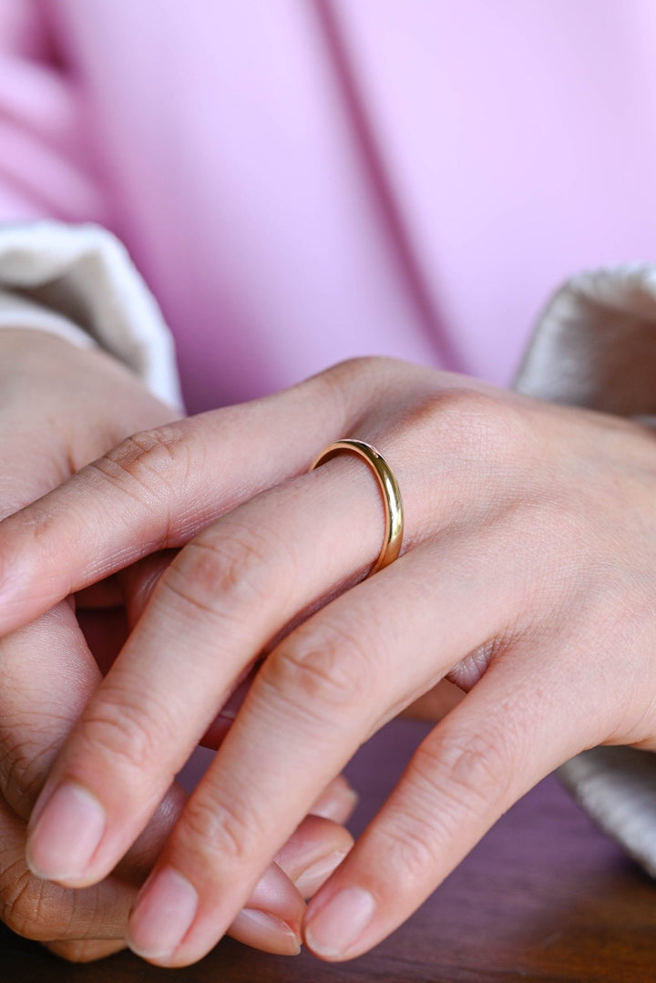 1.8mm Minimalist Wedding Band, 14k Solid Gold For Women - Doozy Diamonds