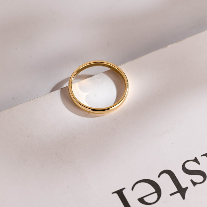 1.8mm Minimalist Wedding Band, 14k Solid Gold For Women - Doozy Diamonds