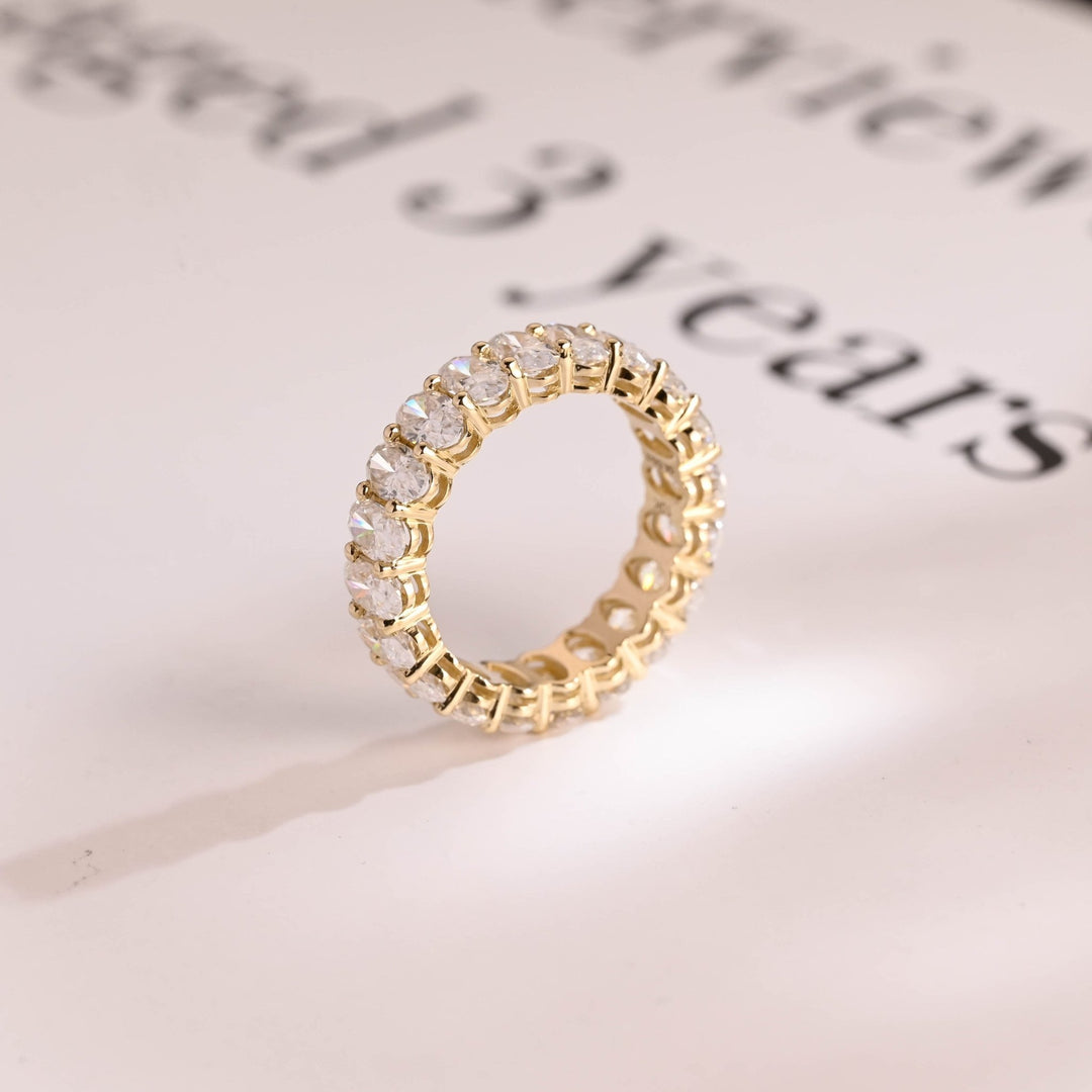Oval diamond wedding band in white gold