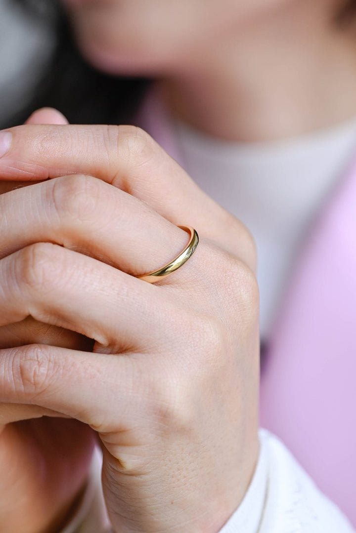 1.8mm Minimalist Wedding Band, 14k Solid Gold For Women - Doozy Diamonds