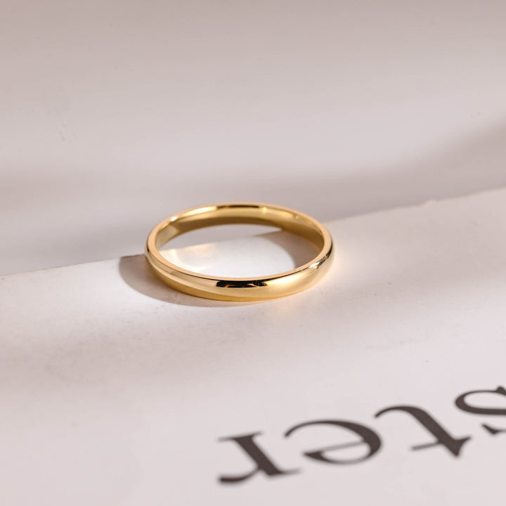 1.8mm Minimalist Wedding Band, 14k Solid Gold For Women - Doozy Diamonds
