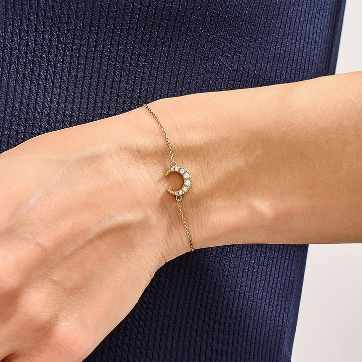 Round Cut Diamond Moon Bracelet For Women - Doozy Diamonds