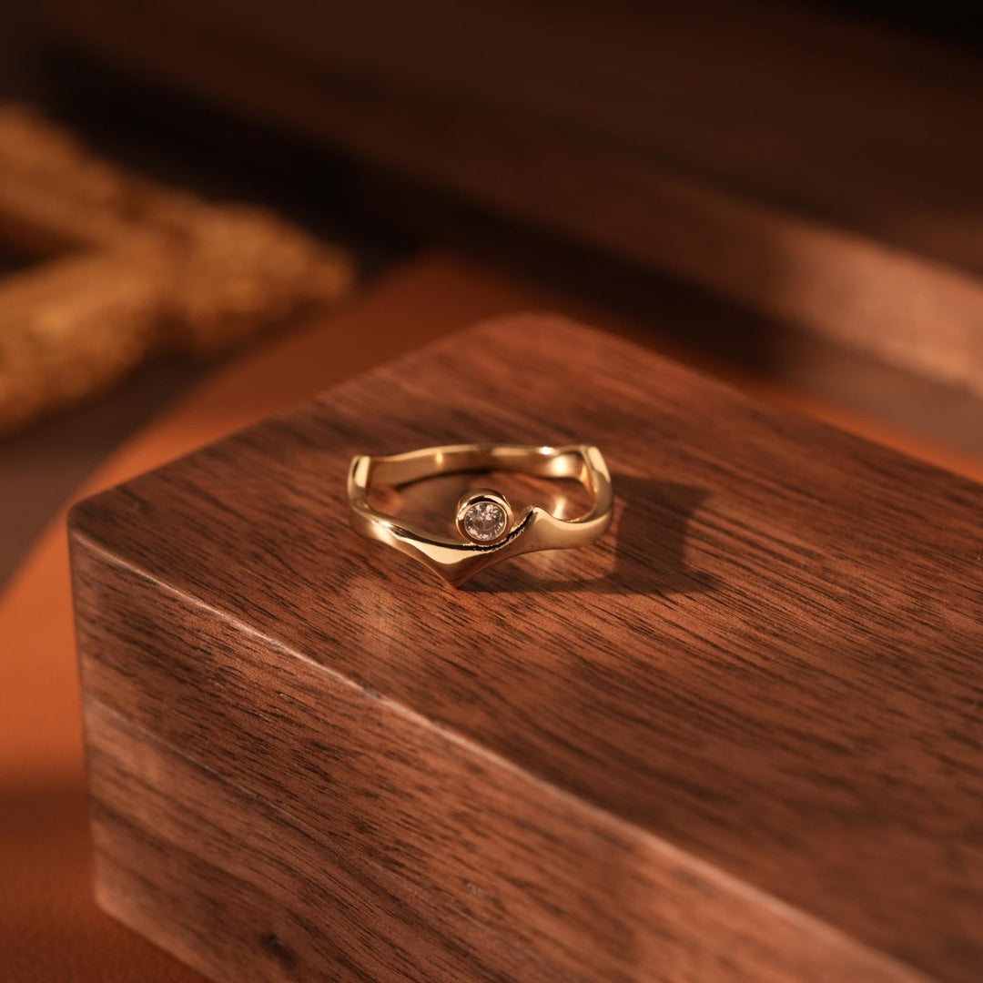 Round Cut Diamond Wave Irregular Gold Ring Gift for Her - Doozy Diamonds