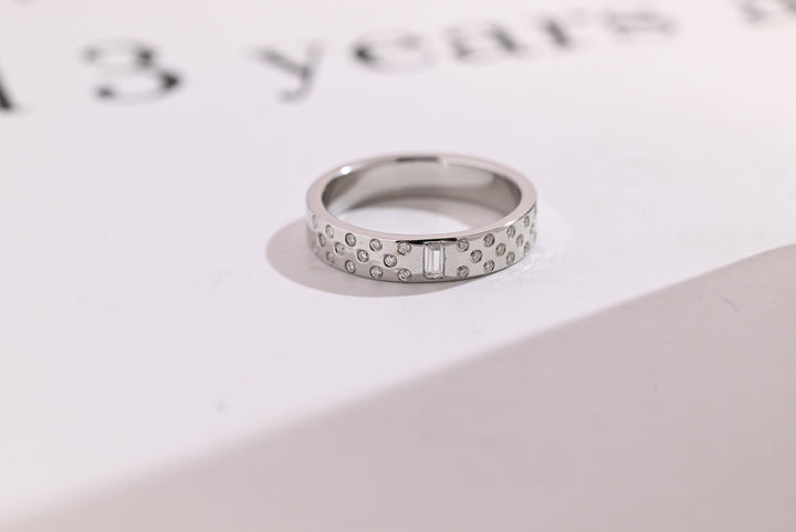 Round & Emerald round & emerald diamond wedding band front view