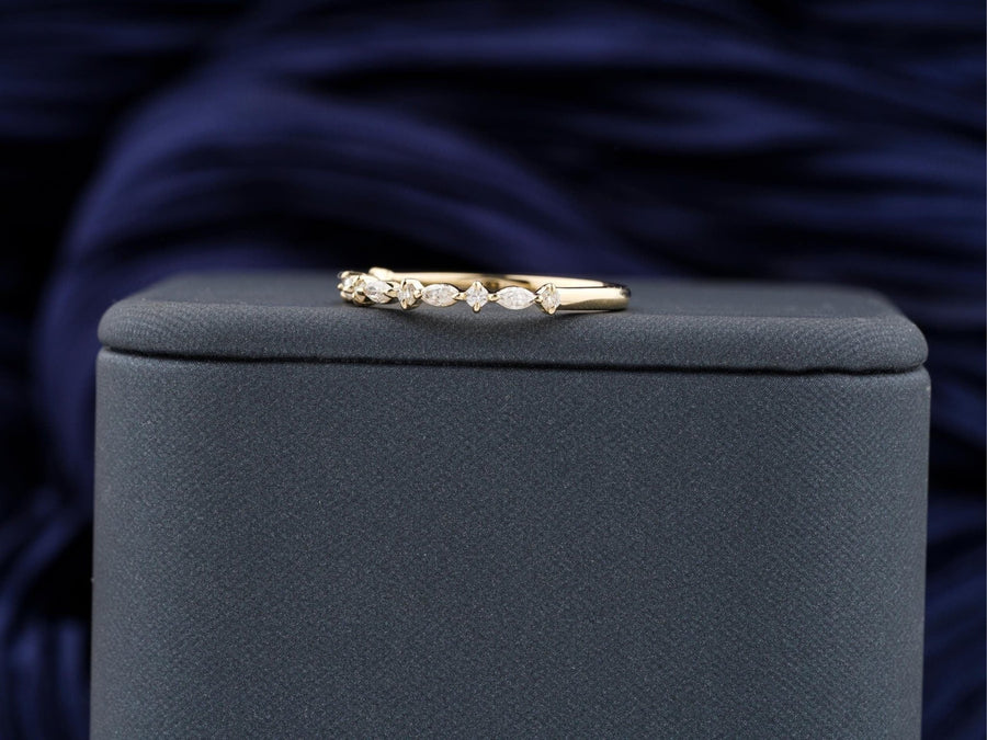 Round Marquise round marquise diamond wedding band front view