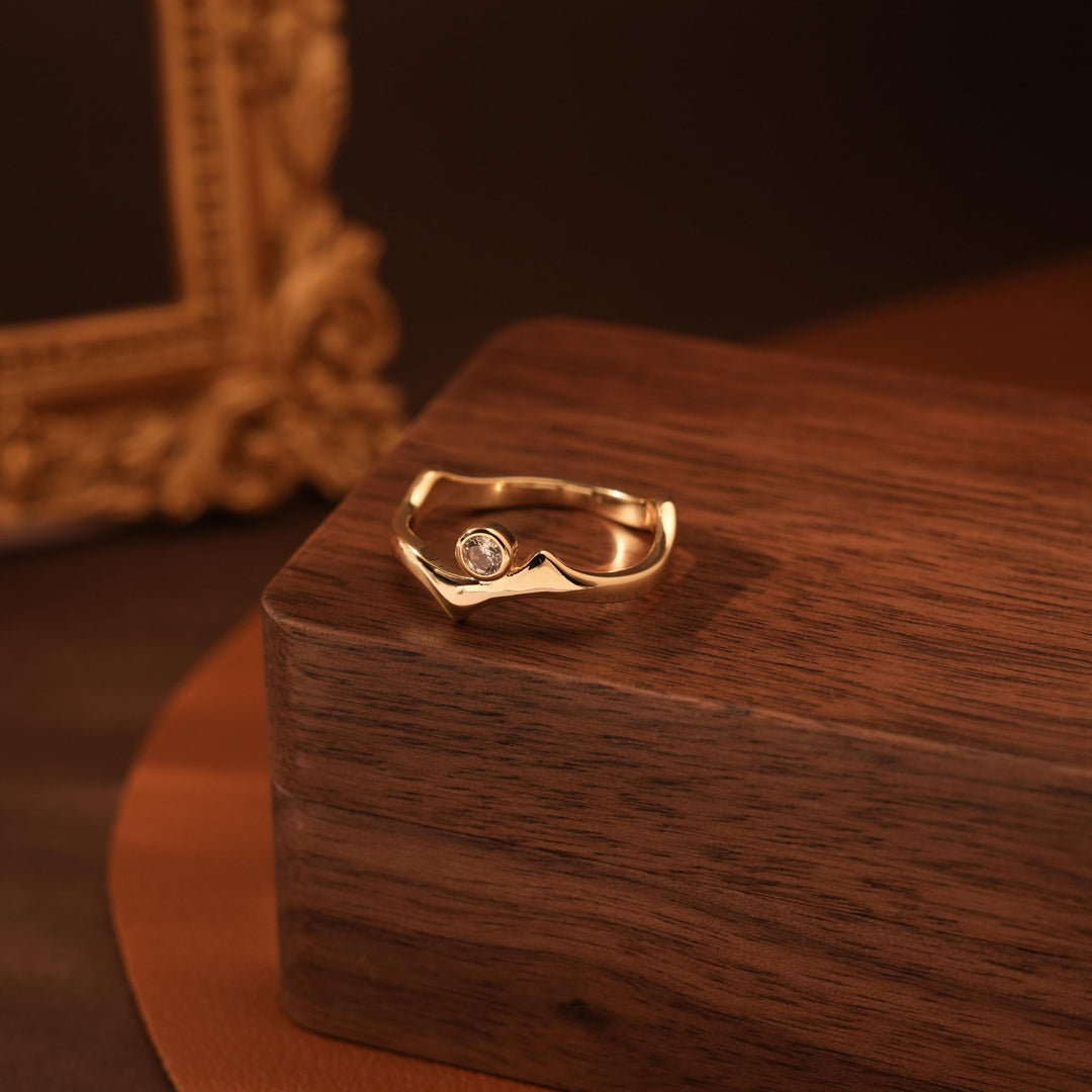 Round Cut Diamond Wave Irregular Gold Ring Gift for Her - Doozy Diamonds