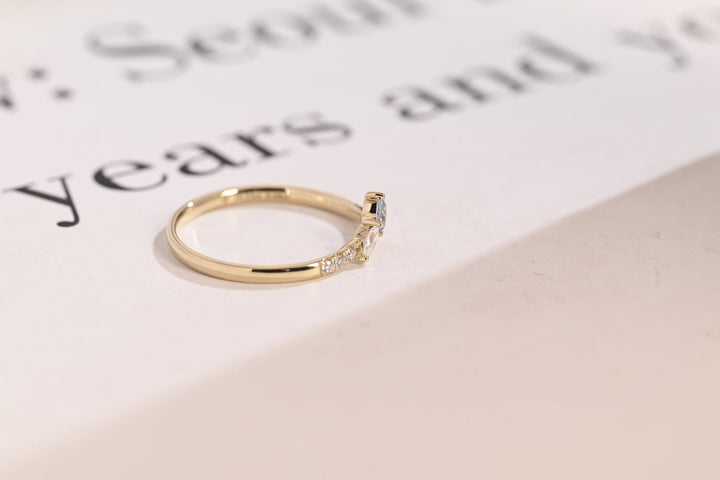 Marquise & Round diamond wedding band in rose gold