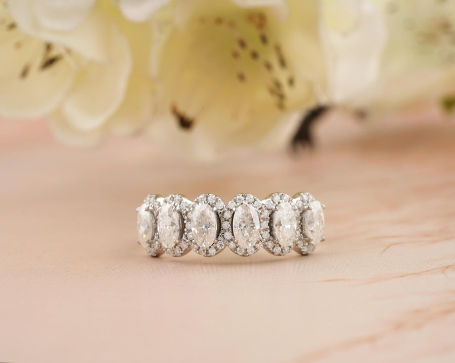 Oval & Round oval & round diamond wedding band front view