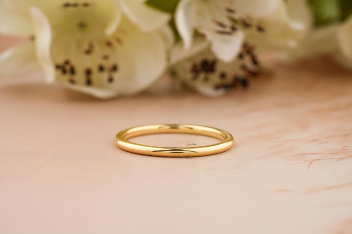 14k Solid Gold Simple Plain Wedding Band For Women - Doozy Diamonds