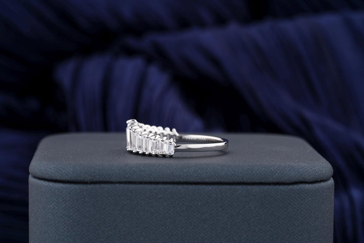 Baguette diamond wedding band in yellow gold