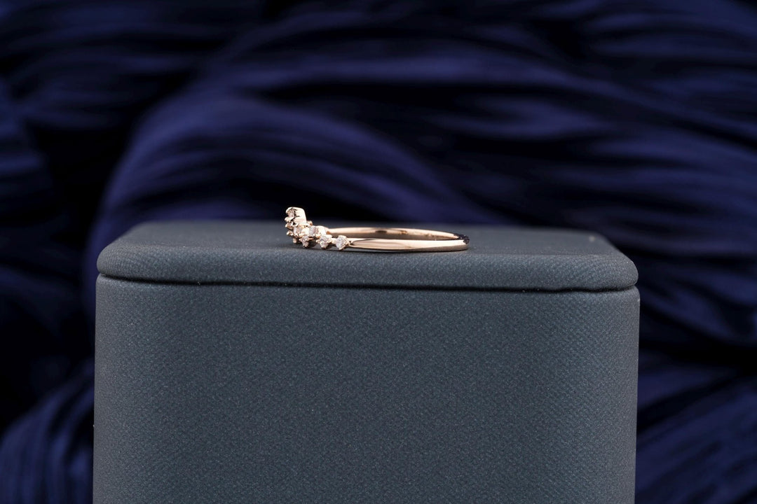 Ethically sourced round diamond eternity band