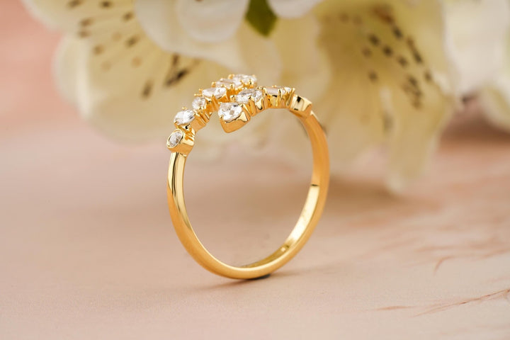 Ethically sourced round diamond eternity band
