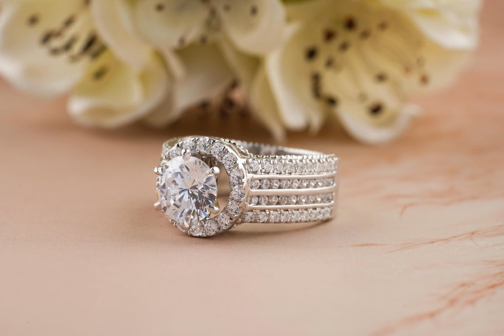 Round halo engagement ring with certified lab grown diamond