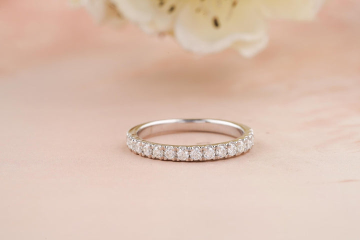 Round round diamond wedding band front view