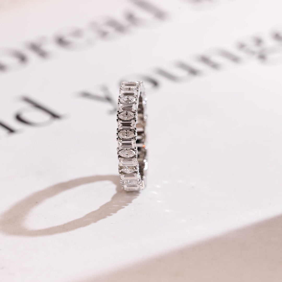Marquise & Baguette diamond wedding band in yellow gold
