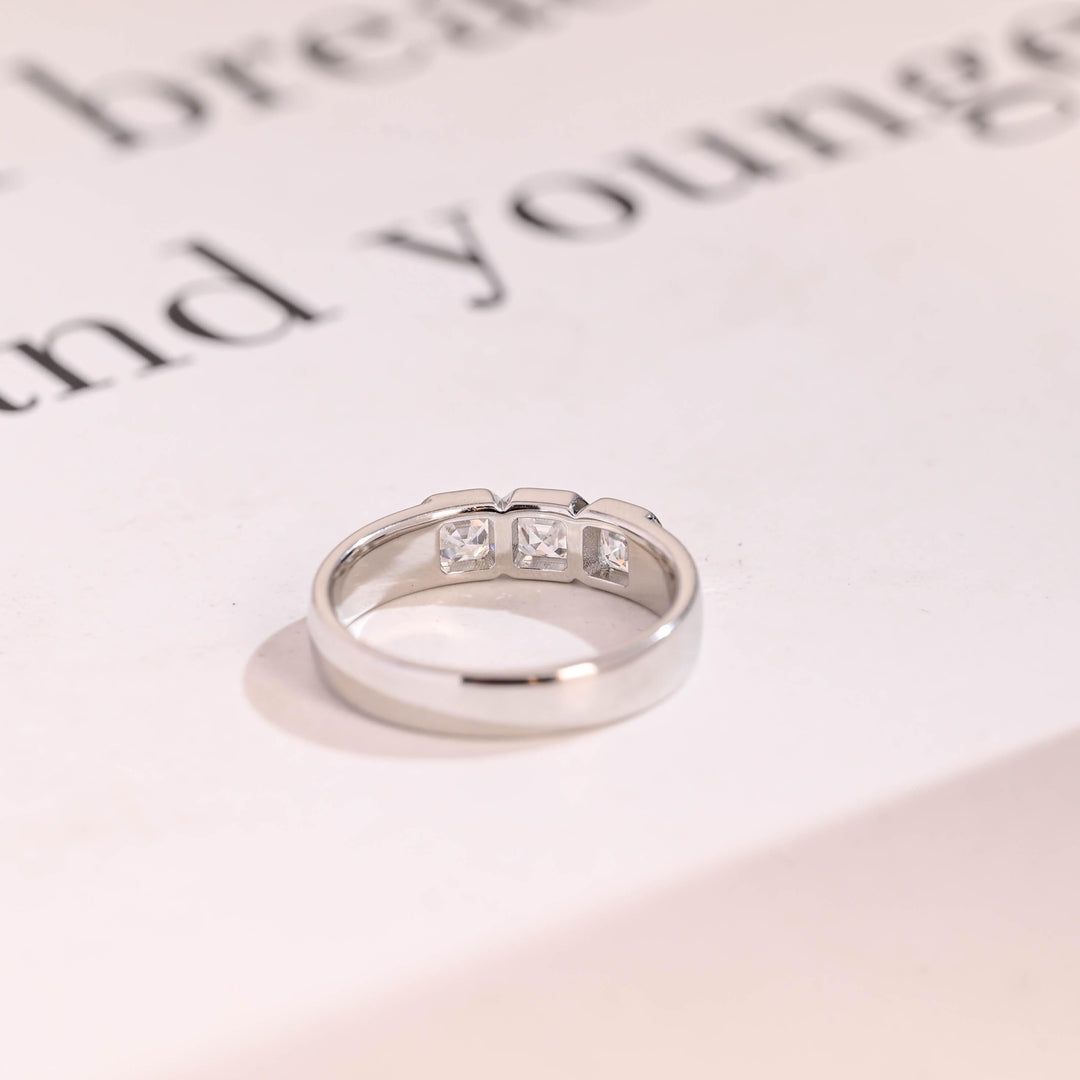Asscher diamond wedding band in yellow gold