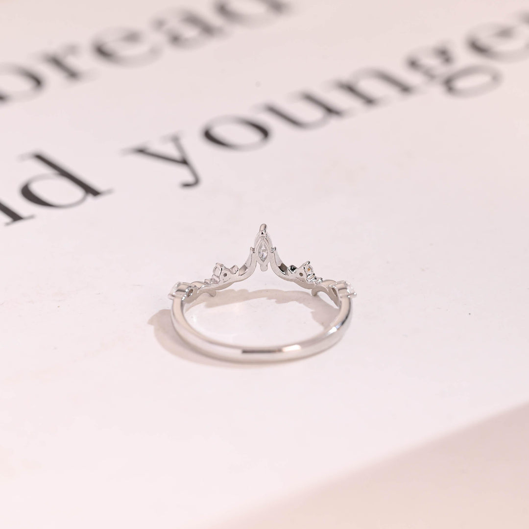 Close-up of 0.20CT marquise & round lab grown diamonds