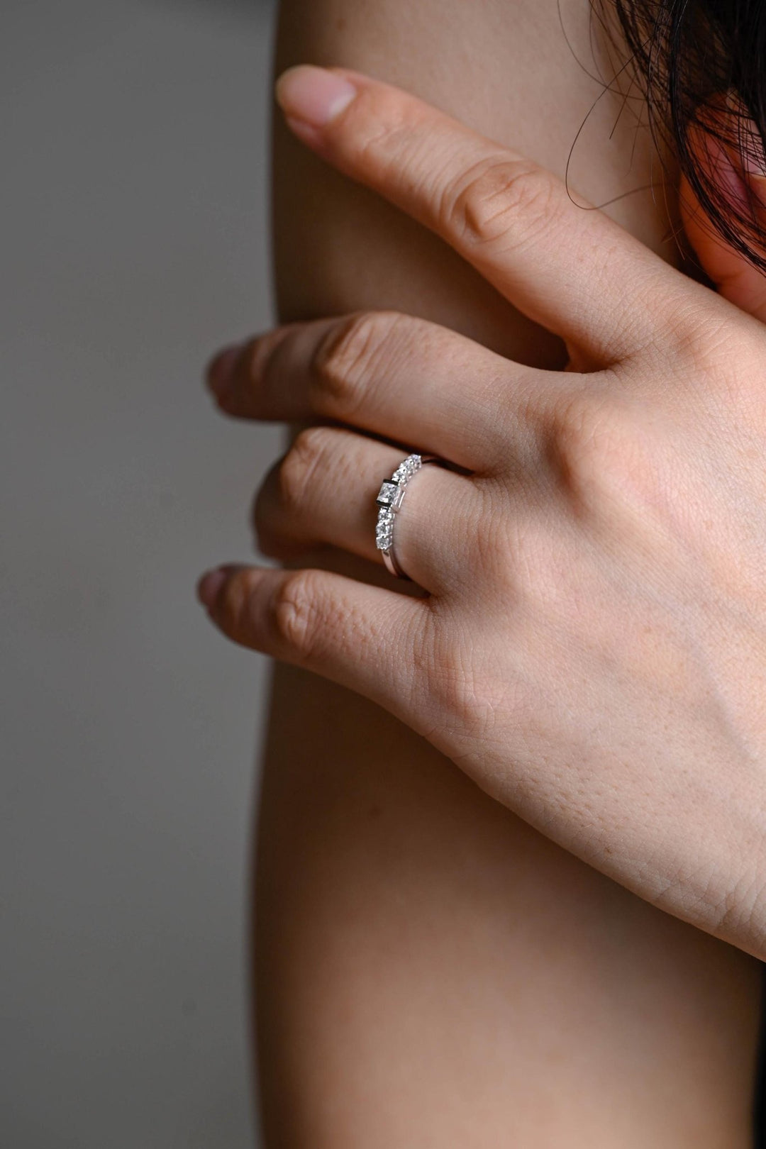 Round & Princess Band Width: 2.0mm diamond wedding band in white gold