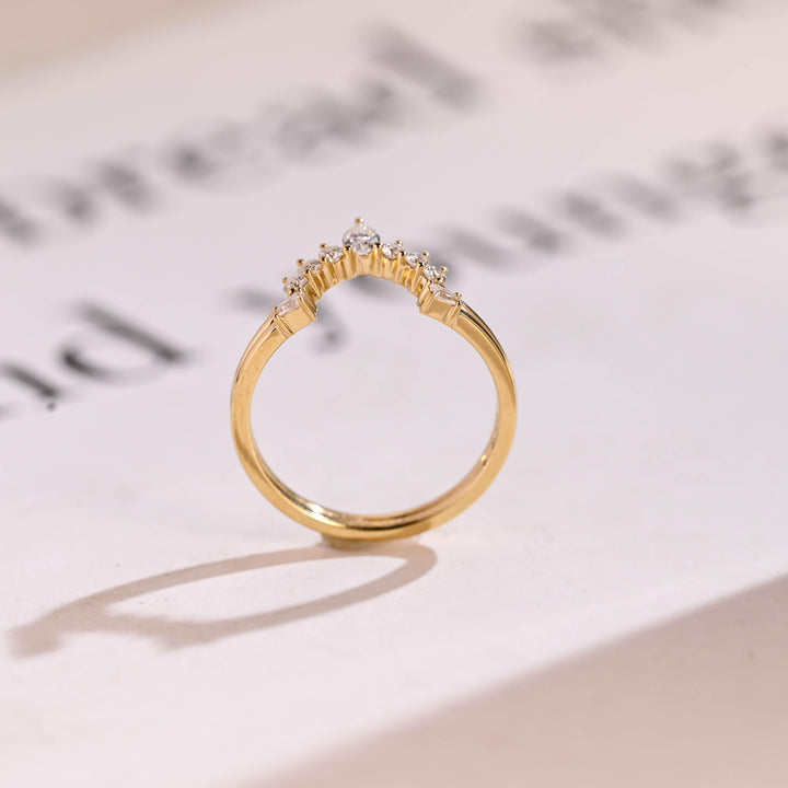 Round & Pear & Trapezoid diamond wedding band in white gold