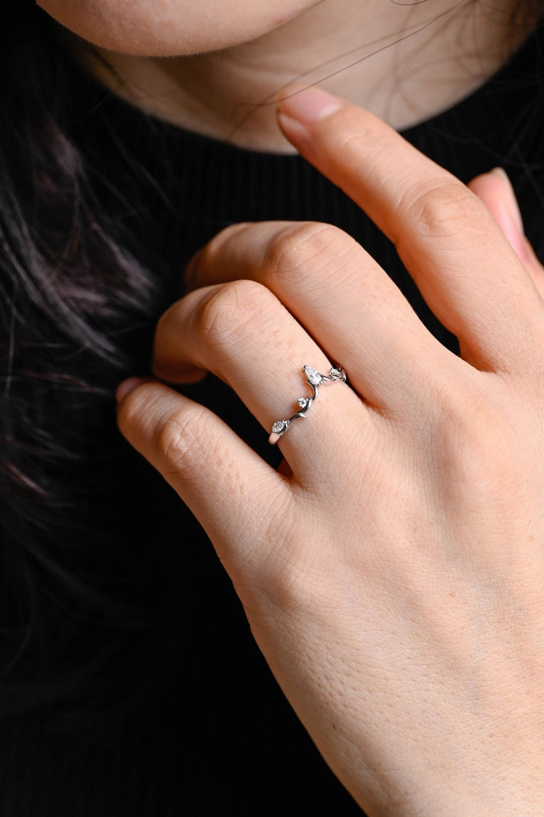 Sustainable marquise & round diamond wedding ring