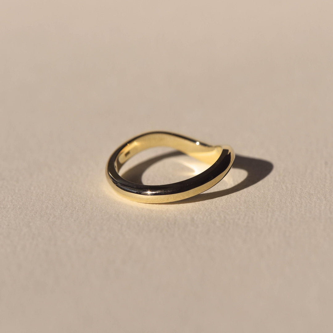18K Solid Gold Unique Stackable Curved Plain Wedding Band - Doozy Diamonds