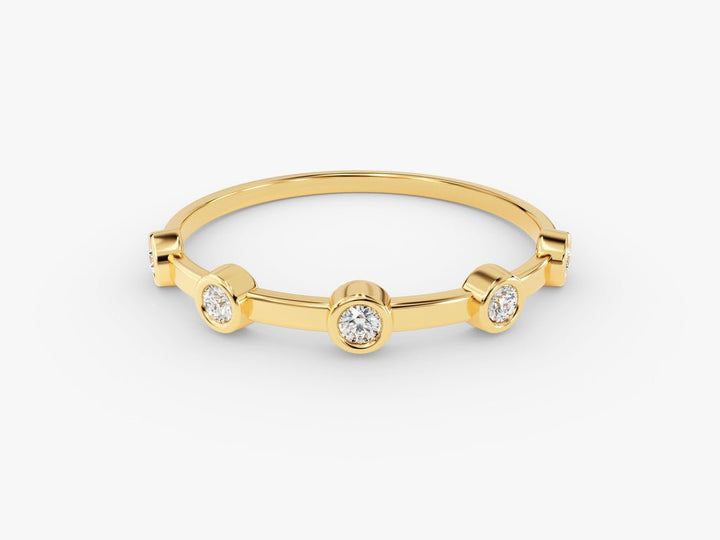 Ethically sourced round diamond eternity band