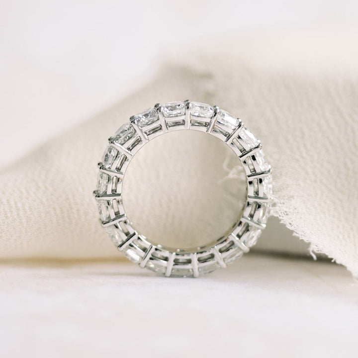 Cushion Cut DE - VS1 Lab Grown Diamond Full Eternity Wedding Band - Doozy Diamonds