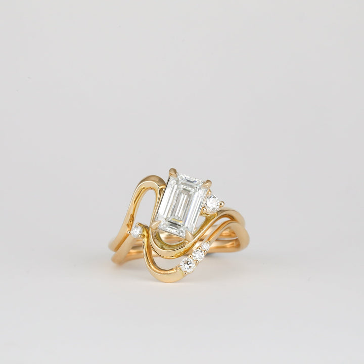 unique engagement ring, designer engagement ring, modern engagement ring, contemporary engagement ring, elegant engagement ring, timeless engagement ring, solitaire engagement ring, minimalist engagement ring, luxury engagement ring, bridal ring, proposal ring, handcrafted engagement ring, luxury bridal ring, wedding ring style, refined engagement ring, premium engagement ring, fine jewelry engagement ring, sophisticated ring setting, statement engagement ring, artistic engagement ring, signature engagement