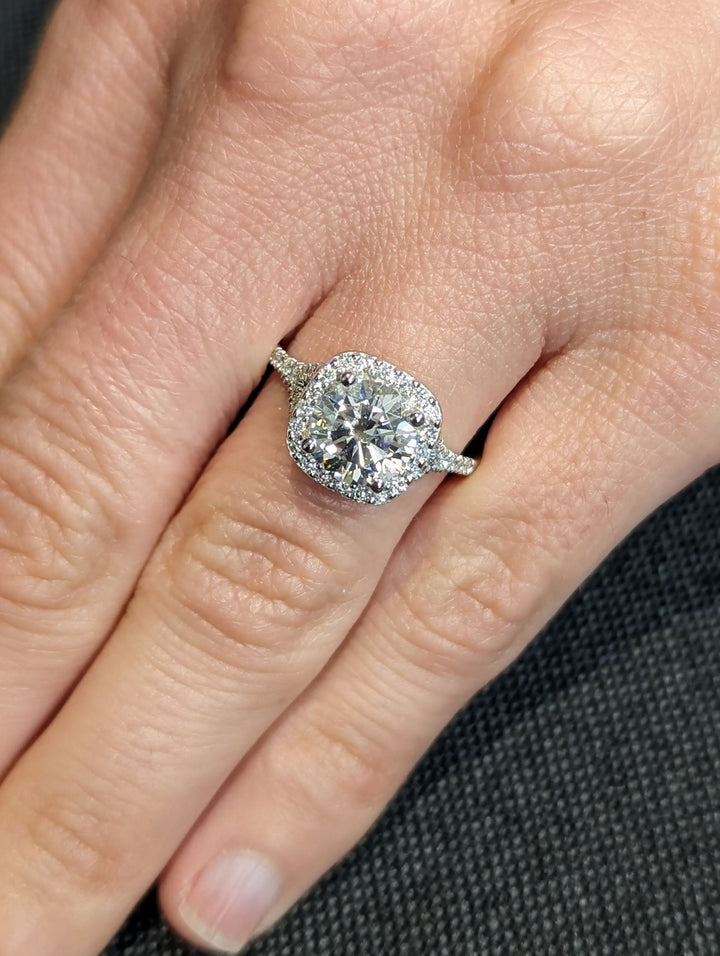 Shop round cut pave lab grown diamond engagement ring online