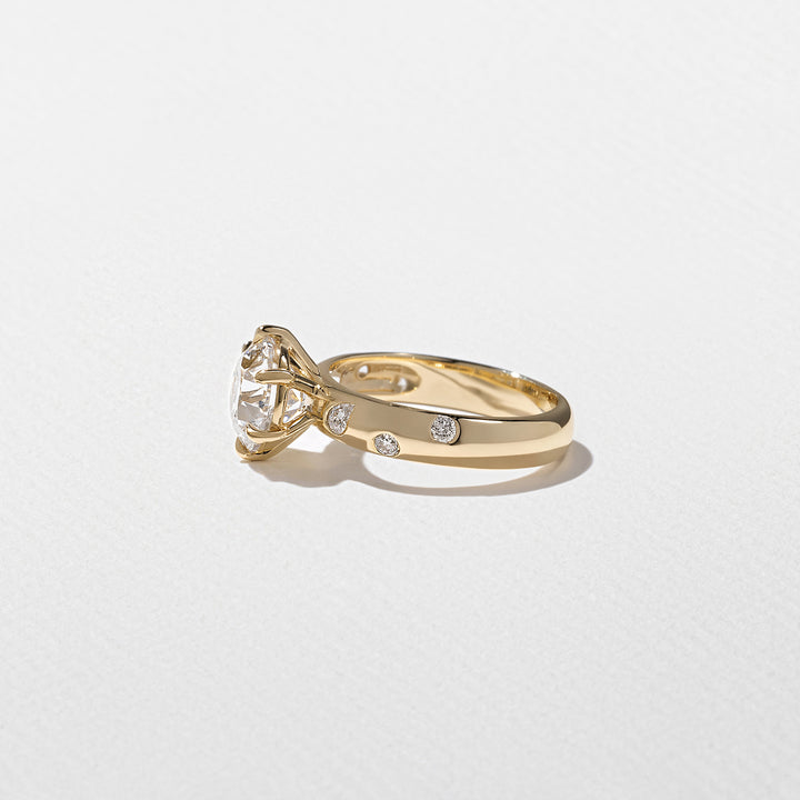 2.50CT Round E - VS Lab Grown Thick Diamond Ring With Twirl Plain Band - Doozy Diamonds