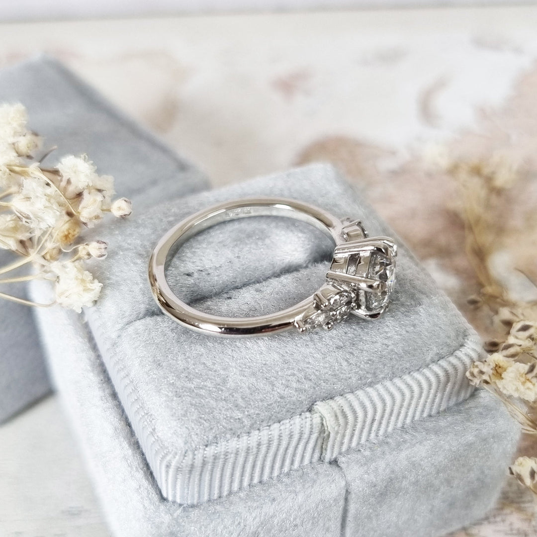 Round cluster lab grown diamond ring in jewelry gift box