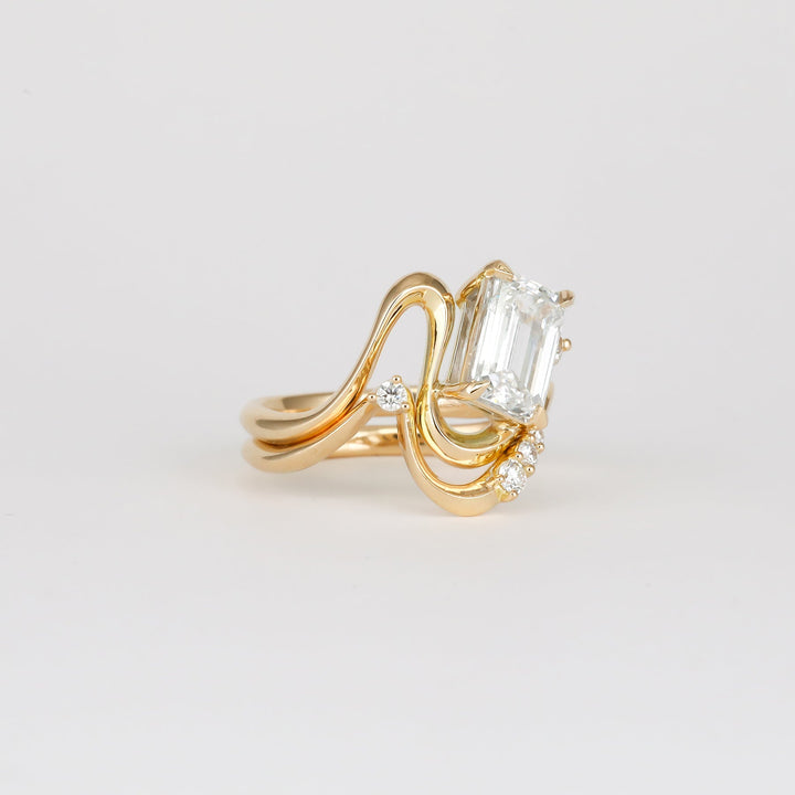 exclusive diamond ring, fine luxury jewelry, sustainable bridal jewelry, handcrafted proposal ring, luxury engagement jewelry, modern luxury ring, elegant bridal ring, designer emerald ring, emerald statement