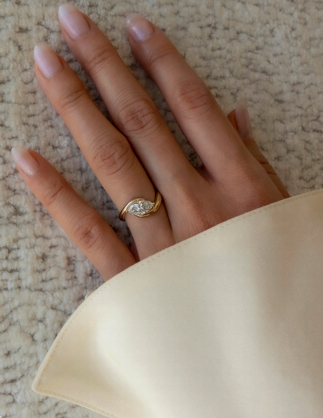 2.0CT-3.0CT East West Marquise E/VS1 Lab Grown Diamond Engagement Ring