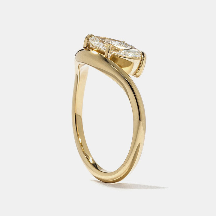 Premium oval cut solitaire engagement ring crafted in solid gold