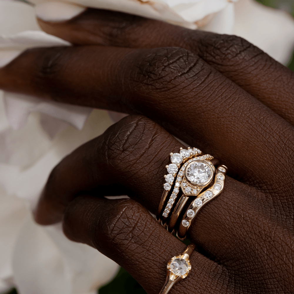 Close-up of 0.35CT round lab grown diamonds