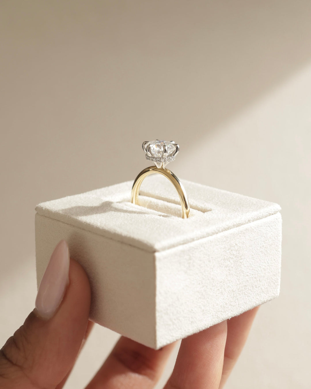 bridal hidden halo setting, engagement hidden halo setting, prong hidden halo setting, claw prong hidden halo setting, micro pave hidden halo setting, pave hidden halo setting,