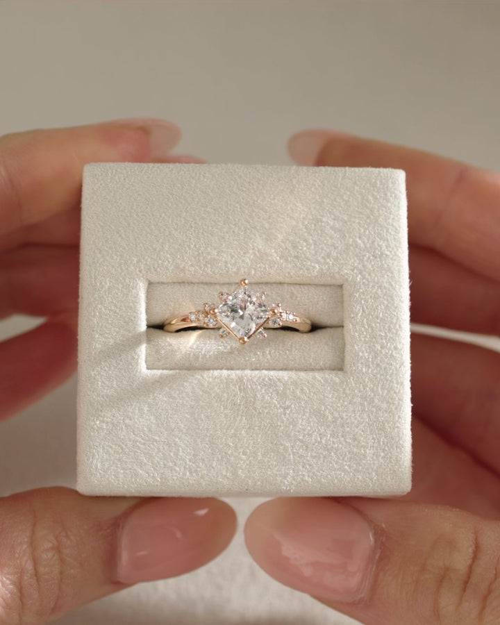 cluster setting, princess cluster setting, princess cut cluster setting, diamond cluster setting, cluster engagement setting, bridal cluster setting
