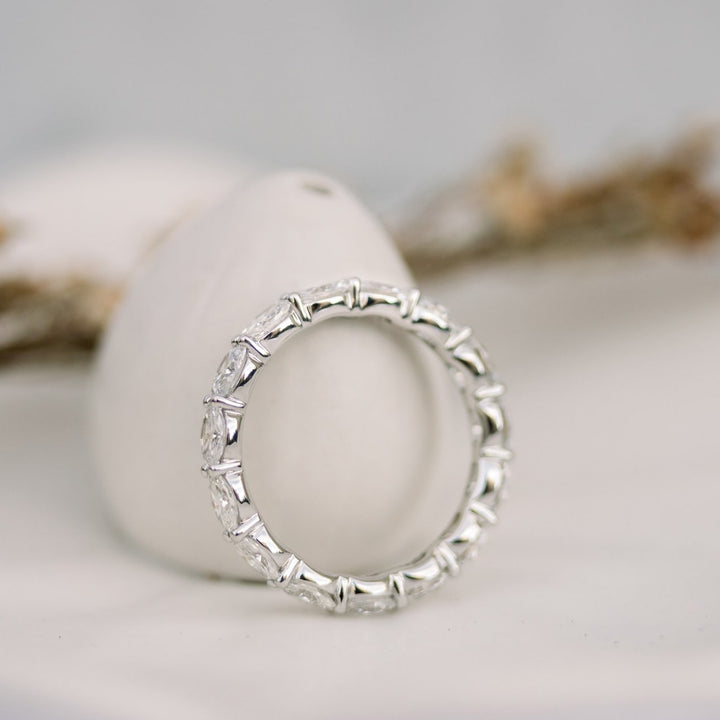 Oval DE - VS1 Lab Grown Diamond Full Eternity Wedding Band - Doozy Diamonds