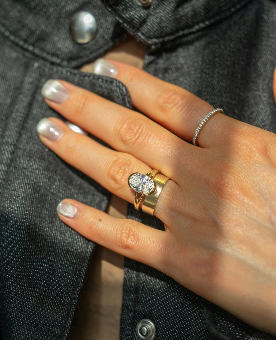 Discover oval bezel lab grown diamond engagement ring online