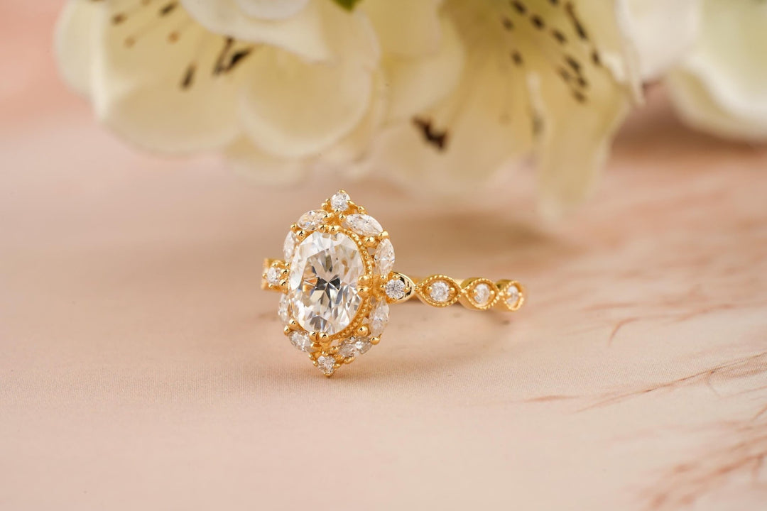 Oval vintage engagement ring with brilliant diamond sparkle