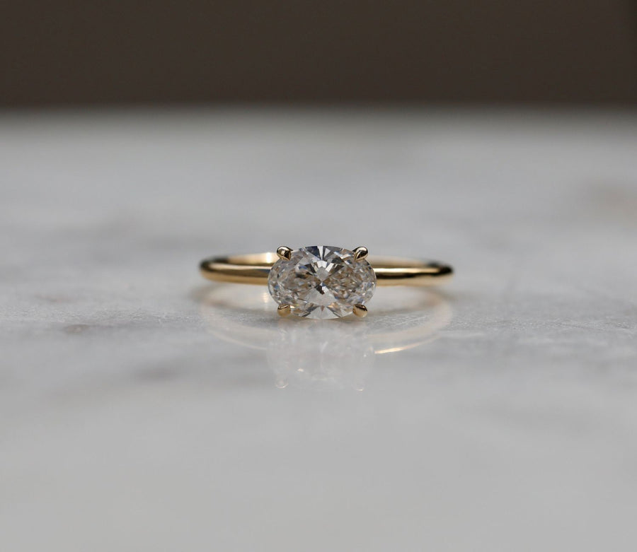 Buy 1.0CT oval solitaire lab grown diamond engagement ring online